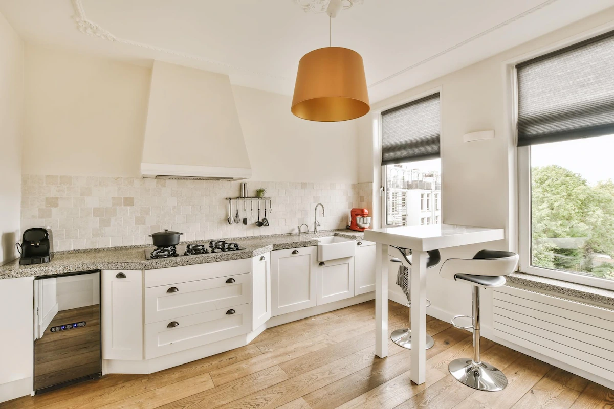 Single-Frame Aluminum Kitchen Window